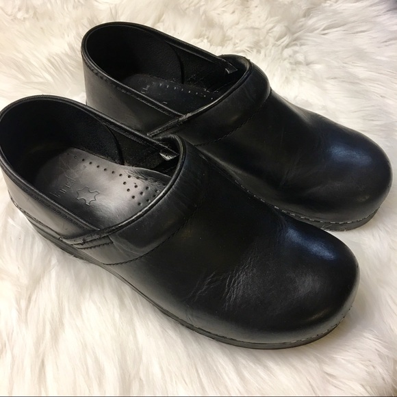 danskin shoes clogs